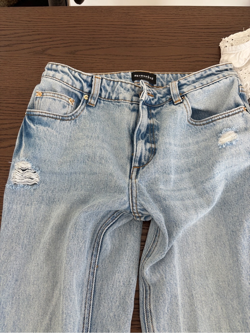 Retrofête Light Blue High-Rise Distressed Women's Jeans